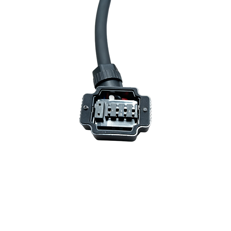 S6-L-B107-5.0 كابل كومبو لإشارة الطاقة والفرامل